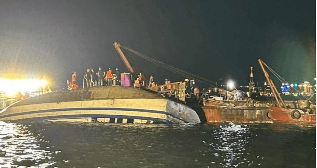 भियतनाममा डुङ्गा दुर्घटना : ३७ जनाको मृत्यु, ११ जनाको सकुशल उद्धार
