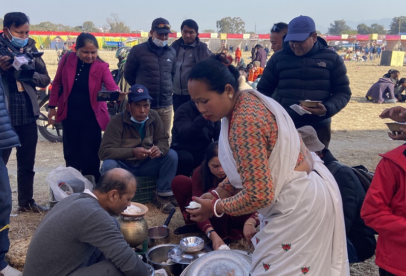 माघीपर्वलाई संस्कृति, उत्सव र मुक्तिको स्मृतिका रुपमा मनाउँदै थारु समुदाय