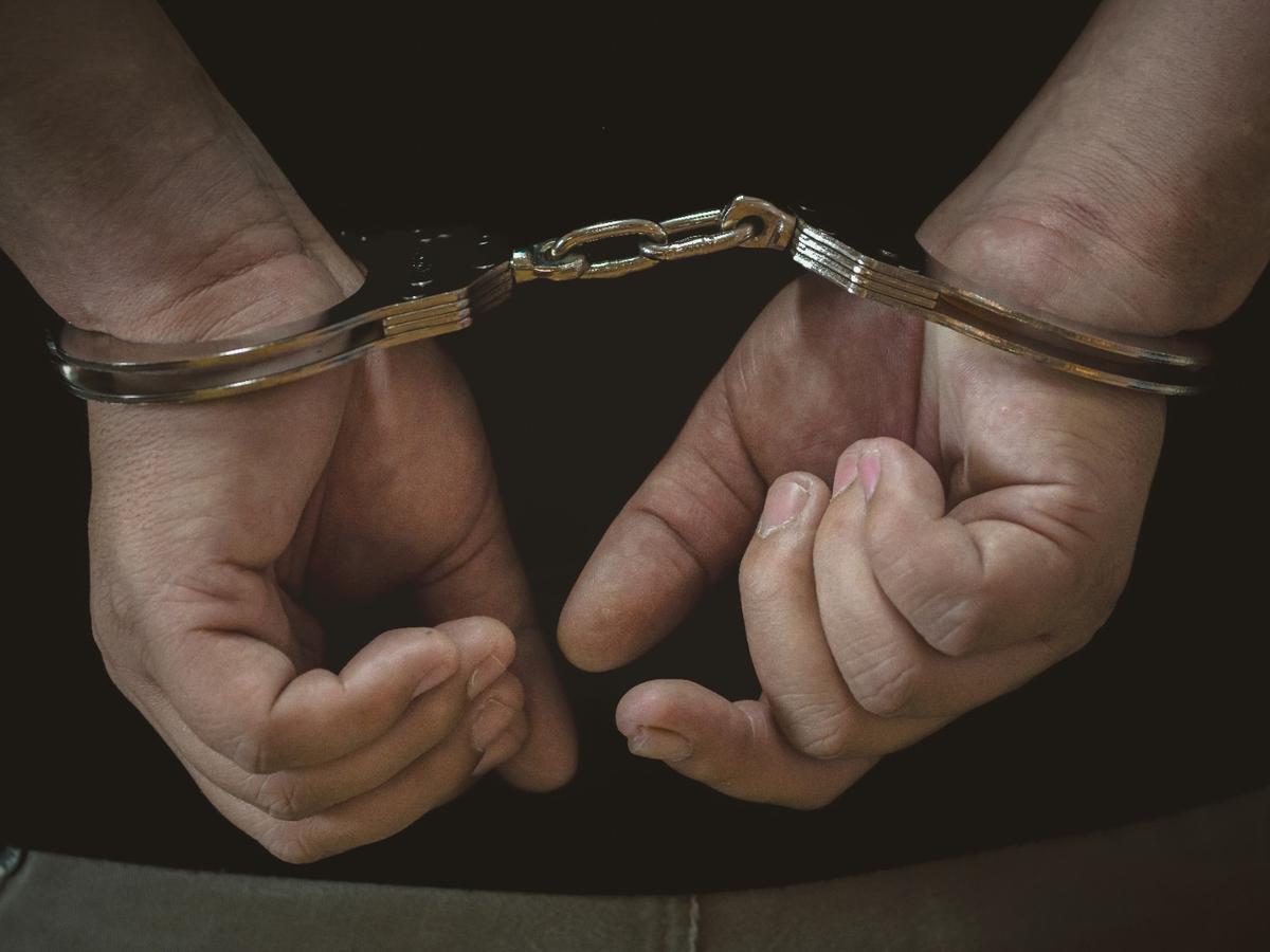 २२ करोड रुपैयाँभन्दा बढी जरिवाना लागेका योगेन्द्रप्रसाद श्रेष्ठ अन्ततः पक्राउ