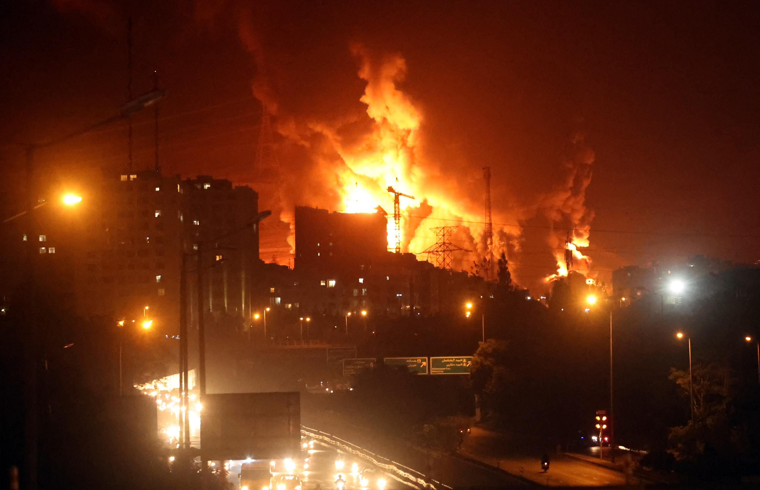 २४ घण्टाभित्र इजरायलले इरानका २०० भन्दा बढी स्थानमा हवाई हमला