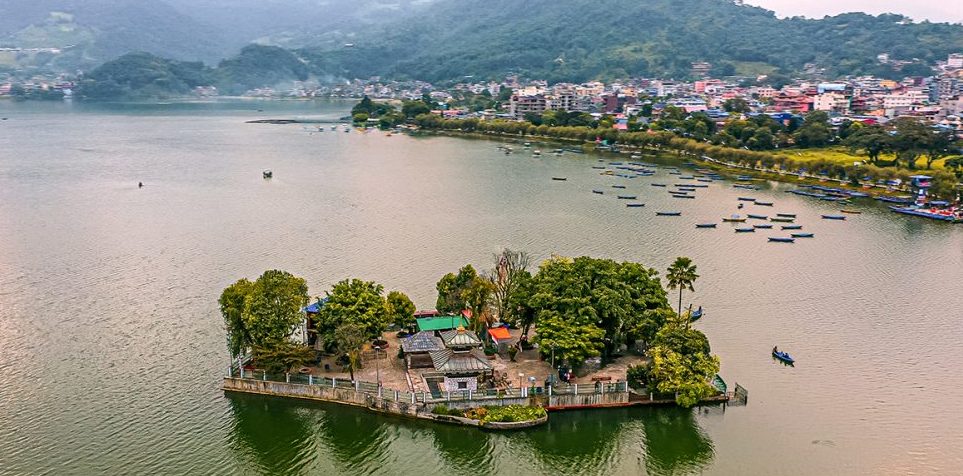 मध्यपूर्वी तनावको असर: मुख्य सिजनमै पोखरामा पर्यटक घटे