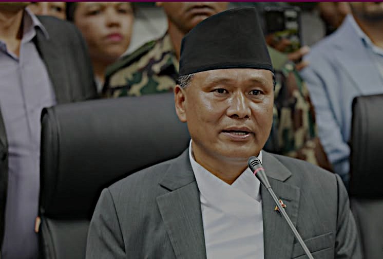 मूल्यवृद्धि फिर्ता गर्न कुलमान घिसिङको आग्रह, उपभोक्तामाथि भार नपार्न चेतावनी