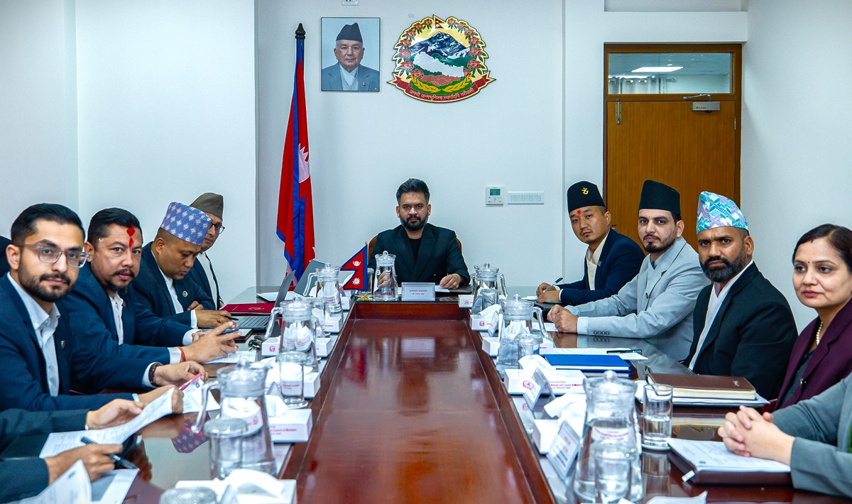 आकस्मिक बैठक बोलाए प्रधानमन्त्री बालेनले, कारण के ?