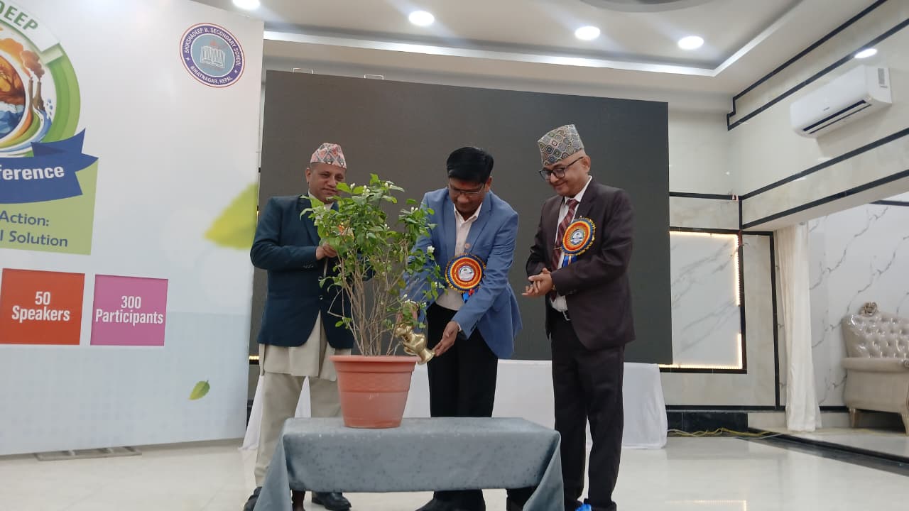 जलवायु परिवर्तनबारे विद्यार्थीको मन्थन, शिक्षादीपको सम्मेलनमा ‘थोरियम’ समूह उत्कृष्ट