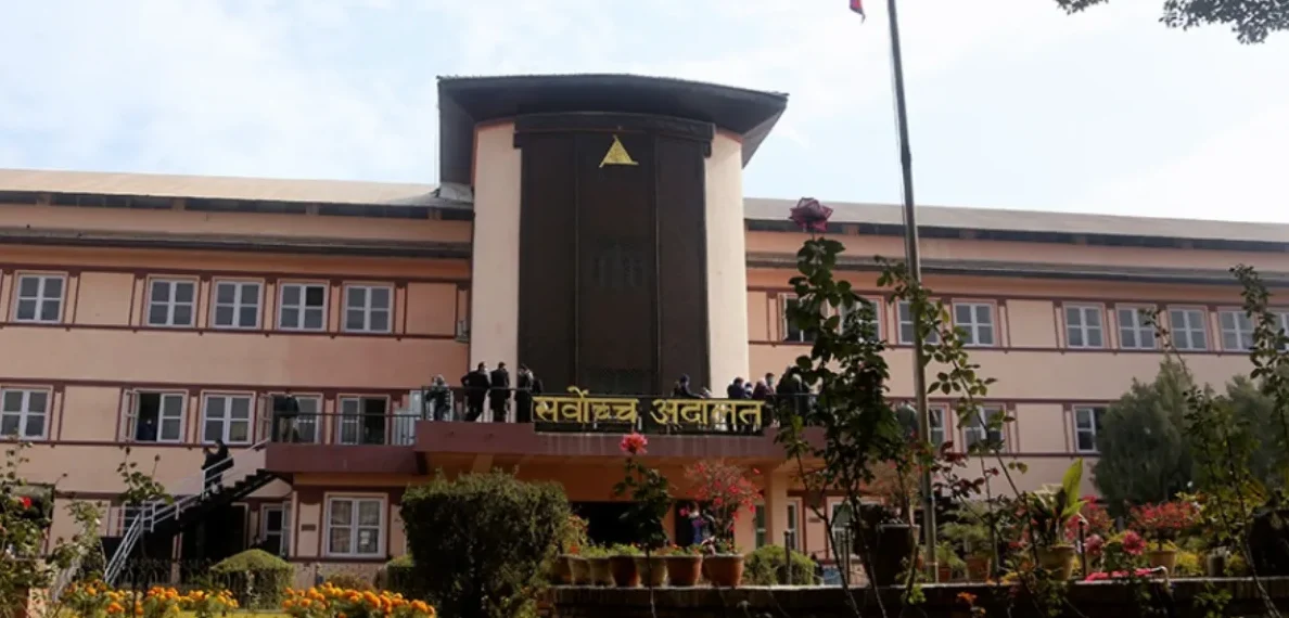 सर्वोच्च अदालत अनुगमनमा सक्रिय बनेको छ। यसका लागि देशभर न्यायाधीशहरू खटाइएका छन्।