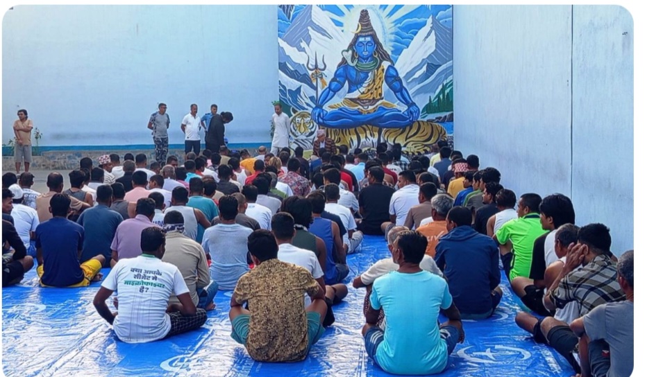 मोरङ कारागारमा विपश्यना ध्यान: कैदीबन्दीमा सकारात्मक सोच र व्यवहार परिवर्तनको प्रयास